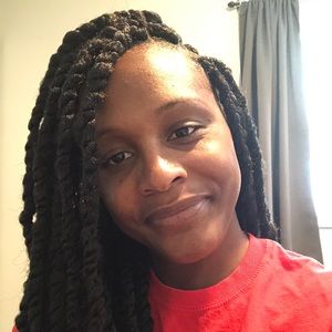 Meet your Posher, Janelle